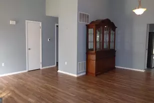 4 Hamilton Ct, Berlin, NJ 08009 - Photo 8