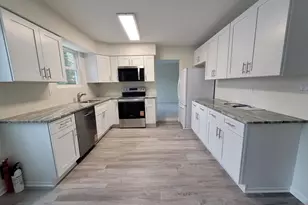 130 Holly Ave, Berlin, NJ 08009 - Photo 8