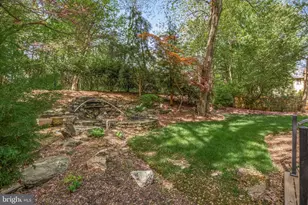 21 Teak Ct, Cherry Hill, NJ 08003 - Photo 54