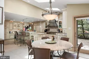 21 Teak Ct, Cherry Hill, NJ 08003 - Photo 20