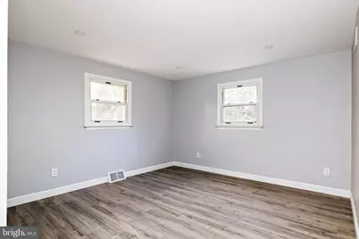 130 Pulaski Avenue, Gloucester Township, NJ 08012 - Photo 16