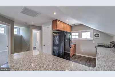 323 Monroe Avenue, Cherry Hill, NJ 08002 - Photo 12