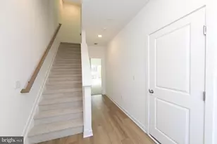 65 Basswood St, Berlin, NJ 08009 - Photo 6