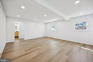 5 S Syracuse Dr, Cherry Hill, NJ 08034 - Photo 16