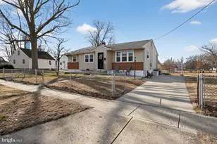 940 Carter Ave, Bellmawr, NJ 08031 - Photo 2