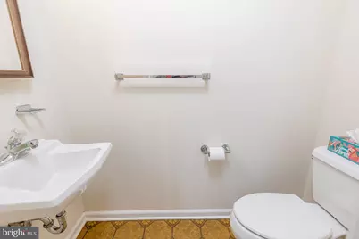 28 Harrowgate Drive, Cherry Hill, NJ 08003 - Photo 10