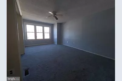 820 Division Street, Gloucester City, NJ 08030 - Photo 10