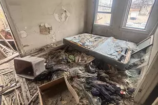 1142 S 6th St, Camden, NJ 08103 - Photo 12