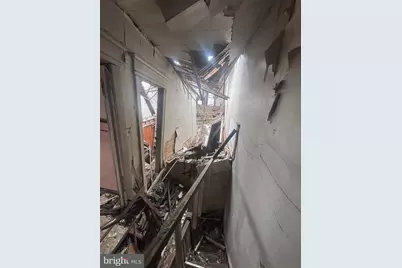 1142 S 6th Street, Camden, NJ 08103 - Photo 6