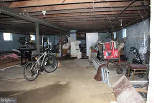 128 Amon Ave, Gloucester City, NJ 08030 - Photo 16