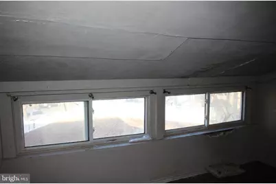 128 Amon Avenue, Gloucester City, NJ 08030 - Photo 10