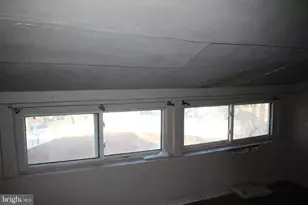 128 Amon Ave, Gloucester City, NJ 08030 - Photo 10