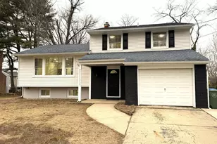 924 Cropwell Rd, Cherry Hill, NJ 08003 - Photo 1