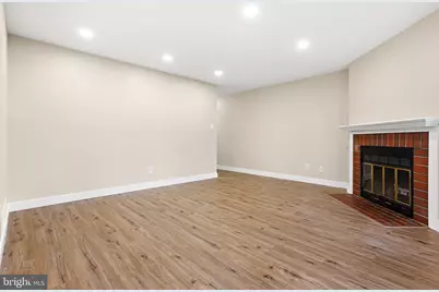 204 Tavistock #204, Cherry Hill, NJ 08034 - Photo 12