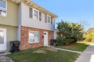 19 Magnolia, Sicklerville, NJ 08081 - Photo 2