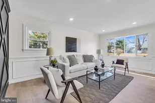 1605 N Bowling Green Dr, Cherry Hill, NJ 08003 - Photo 18