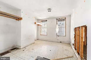 2622 Saunders St, Camden, NJ 08105 - Photo 6