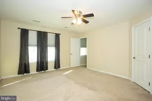 75 Village Green Ln, Sicklerville, NJ 08081 - Photo 24