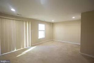 75 Village Green Ln, Sicklerville, NJ 08081 - Photo 34