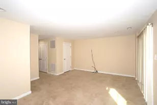 75 Village Green Ln, Sicklerville, NJ 08081 - Photo 6