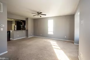 75 Village Green Ln, Sicklerville, NJ 08081 - Photo 10