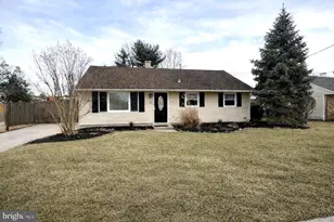 8 Astor Ave, Berlin, NJ 08091 - Photo 1