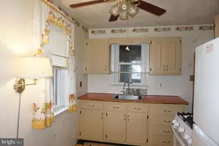 15 Sullivan Ave, Bellmawr, NJ 08031 - Photo 8