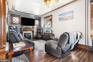 101 N Brown St, Gloucester City, NJ 08030 - Photo 8