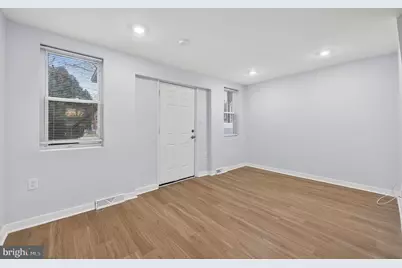 3055 Kearsarge Road, Camden, NJ 08104 - Photo 2