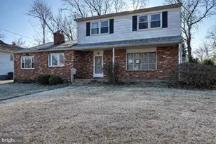 418 Kingston Dr, Cherry Hill, NJ 08034 - Photo 2