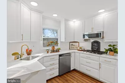 416 Country Club Drive, Cherry Hill, NJ 08003 - Photo 12