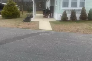 18 Spruce Dr, Sicklerville, NJ 08081 - Photo 2