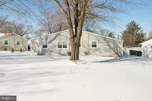 8 Lancia Pl, Lindenwold, NJ 08021 - Photo 24