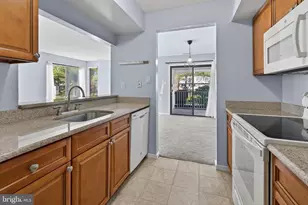 203 Gregorys Way, Voorhees, NJ 08043 - Photo 10