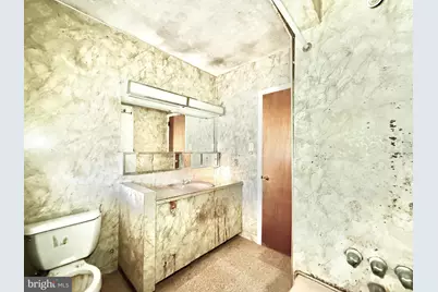 1050 Woodland Avenue, Gloucester Township, NJ 08029 - Photo 24