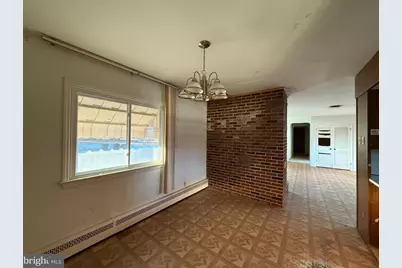 1050 Woodland Avenue, Gloucester Township, NJ 08029 - Photo 14