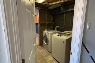 20 Lamp Post Ln, Cherry Hill, NJ 08003 - Photo 14