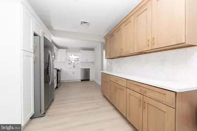 300 Hinchman Avenue, Cherry Hill, NJ 08002 - Photo 8