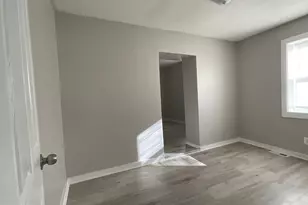 1460 S 9th St, Camden, NJ 08104 - Photo 12