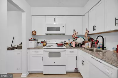 18 Chiswick Drive, Lindenwold, NJ 08021 - Photo 10