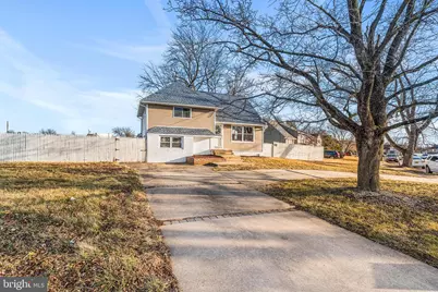 400 Jefferson Court, Gloucester Township, NJ 08029 - Photo 2