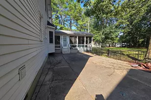 1 Radcliff Ct, Sicklerville, NJ 08081 - Photo 4