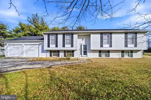 26 Dover Ln, Sicklerville, NJ 08081 - Photo 2