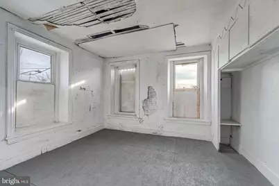 563 Bailey Street, Camden, NJ 08102 - Photo 16