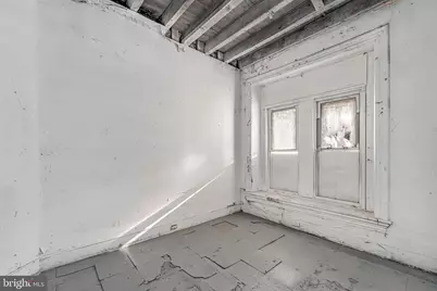 563 Bailey Street, Camden, NJ 08102 - Photo 12