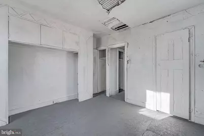 563 Bailey Street, Camden, NJ 08102 - Photo 18