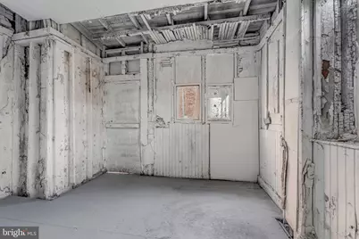 563 Bailey Street, Camden, NJ 08102 - Photo 10