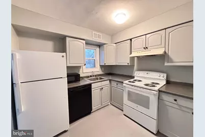 61 Berkshire Road, Sicklerville, NJ 08081 - Photo 6