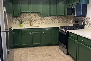 101 Benson Ct, Camden, NJ 08103 - Photo 4