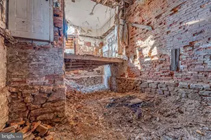 542 York St, Camden, NJ 08102 - Photo 6